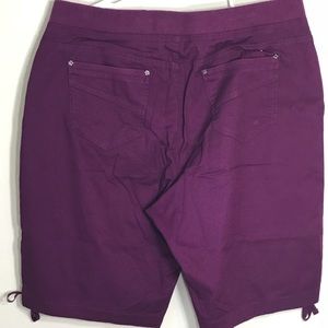 Gloria Vanderbilt shorts 14 Missy Cotton Purple
